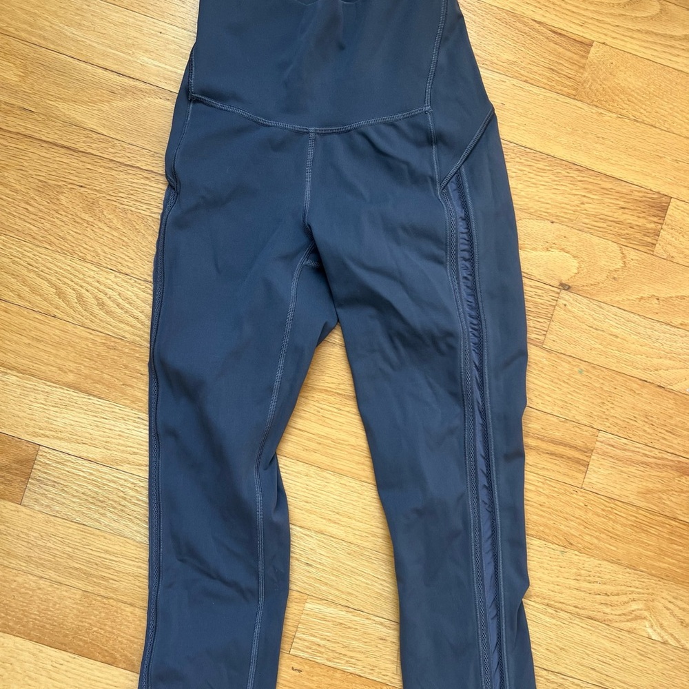 Lulu Lemon Wunder Train Cropped Legging